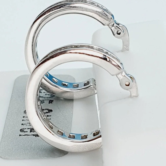 - "925 Sterling Silver Cubic Zirconia Earrings, U19254895 - Picture 11 of 11